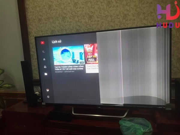 Khi tivi vỡ màn hình cần thay màn hình mới